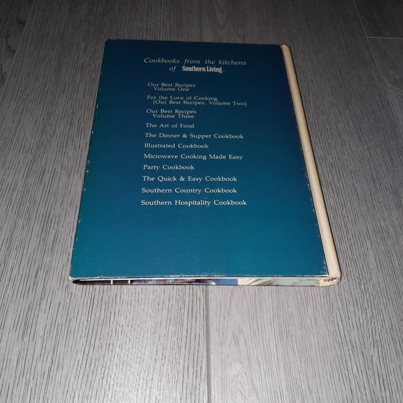 Vintage Southern Living Party Cookbook - Picture 6 of 8